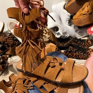Minnetonka Fringe Sandals